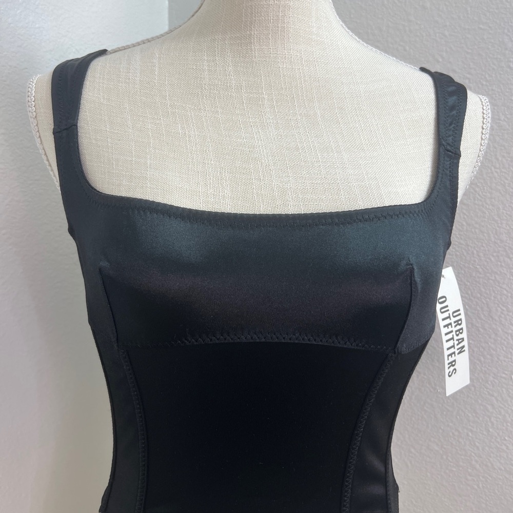 NWT Out from Under by Urban Outfitters Pillowtalk Black Satin Corset Top 🖤 - Picture 2 of 5